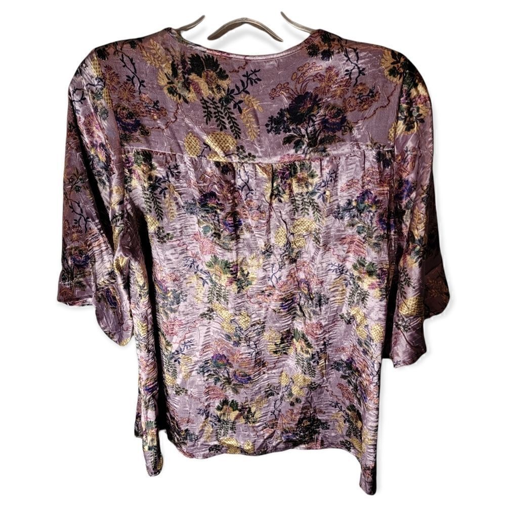 NY Collection Rhinestone VNeck Tunic Top Size Medium - Picture 2 of 7